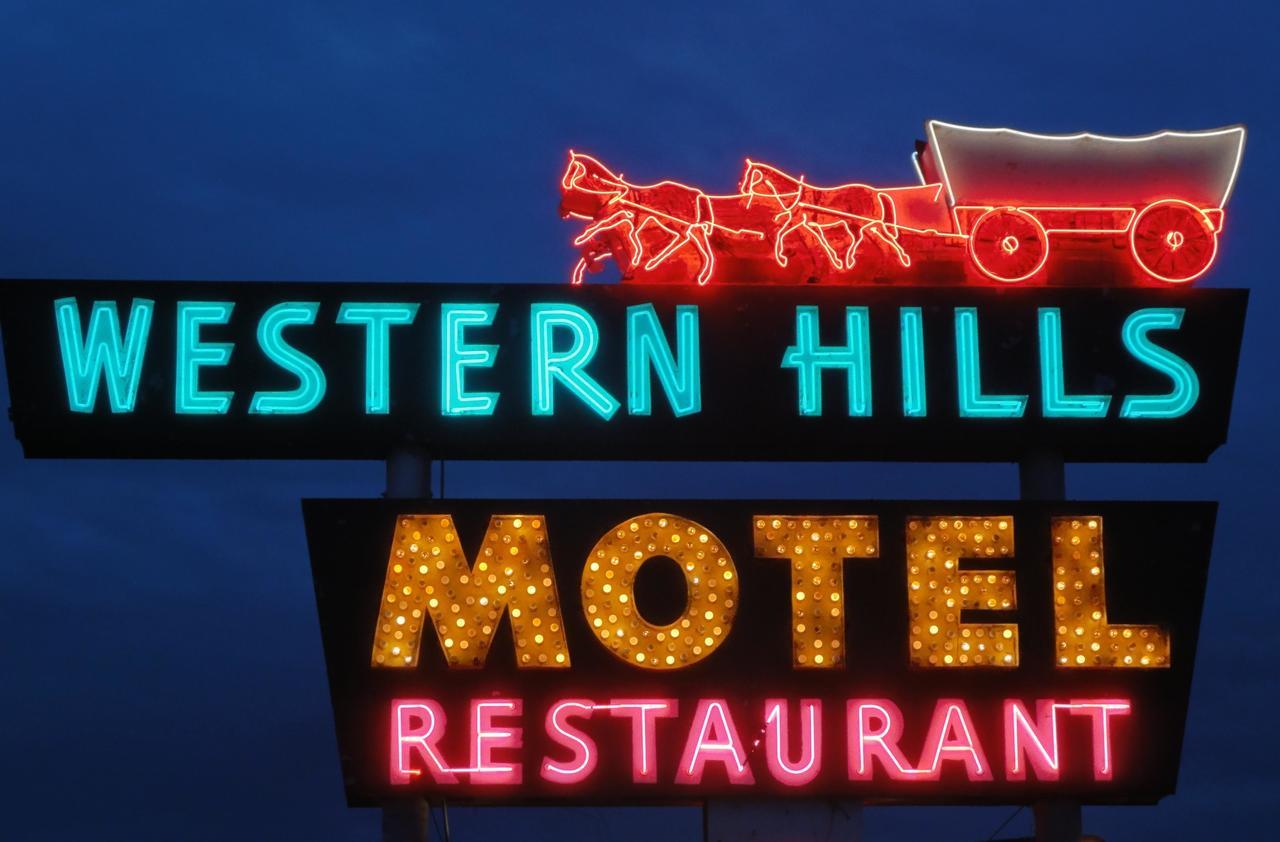 Western Hills Motel Flagstaff Bagian luar foto