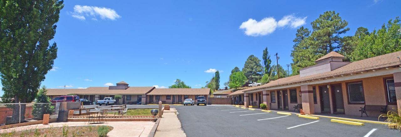 Western Hills Motel Flagstaff Bagian luar foto